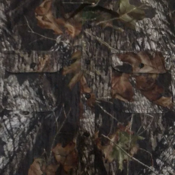 Cabela's Brown and Green Casual Button Down Shirt - Picture 3 of 8